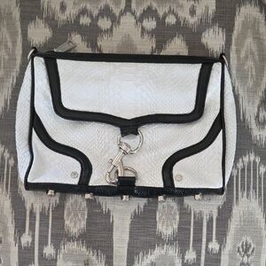 White & Black Snake Soft Texture Shoulder Bag
